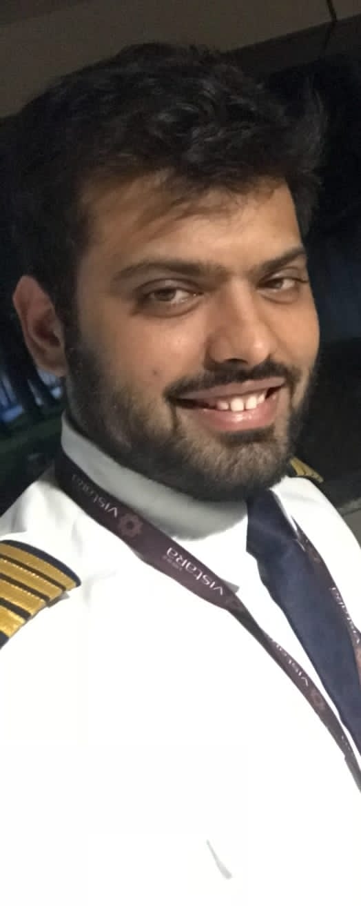 Portrait of Capt Akshit Toor