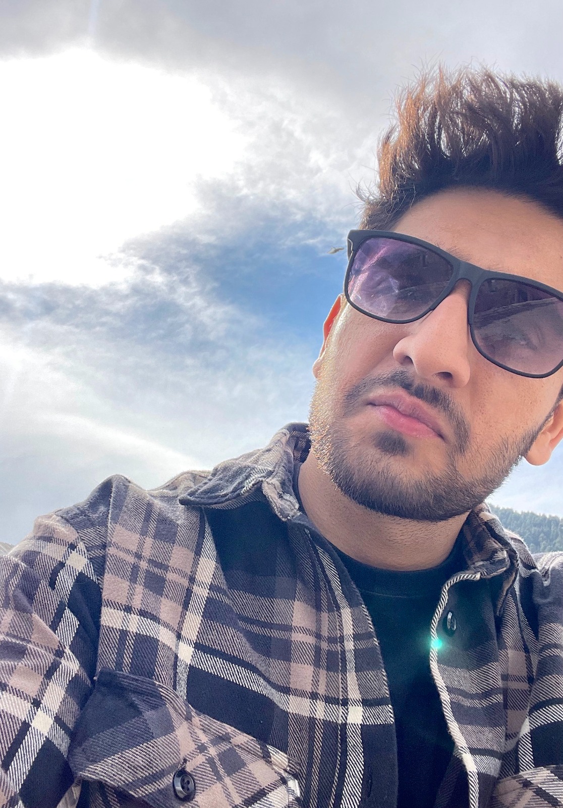 Portrait of Sharoz Wani